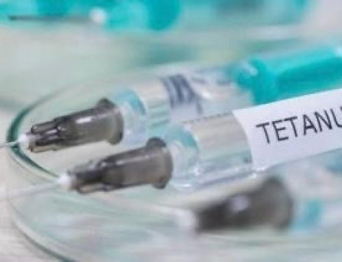 La maggioranza del Consiglio della Provincia Autonoma di Bolzano (incluso Fratelli d’Italia) vuole vaccinare anche laddove l’OMS non lo ritiene necessario. In Alto Adige-Sudtirolo non vengono riconosciuti gli standard internazionali per la misurazione dello stato immunitario contro il tetano. La maggioranza del Consiglio provinciale altoatesino (incluso Fratelli d’Italia) vuole che i lavoratori e gli studenti vengano sospesi dal lavoro e dalle attività pratiche, anche se secondo gli standard internazionali sono considerati sufficientemente protetti contro il tetano. Più assurdo di così non si può!